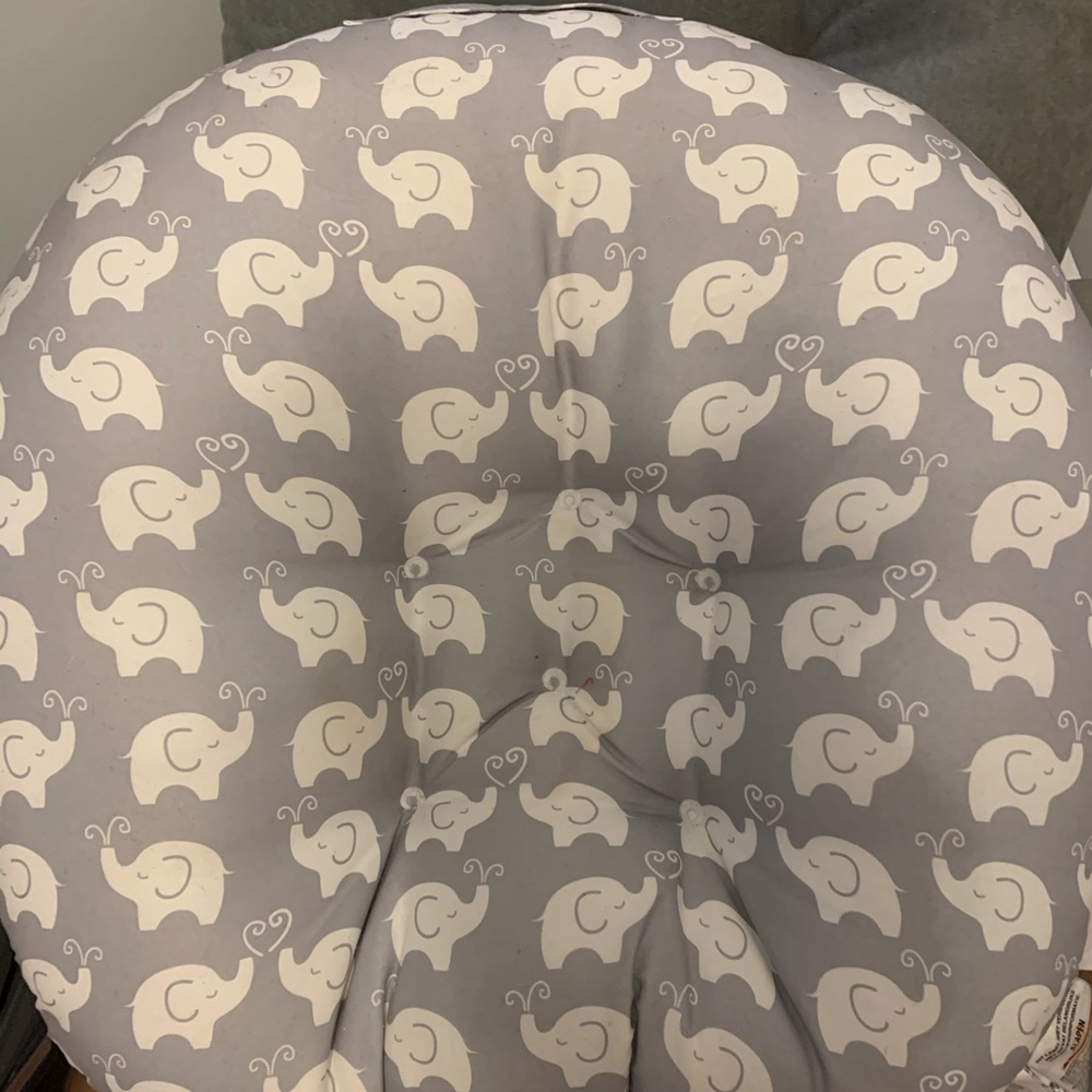 Boppy pillow for newborn